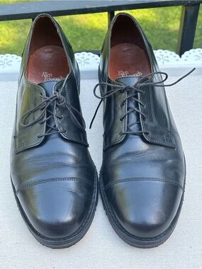 Allen Edmonds Memphis Black Oxford Cap Toe Dress Shoe. Natural Rubber Sole Sz 12